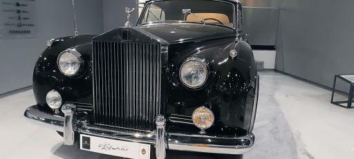 عکس موزه بنزین خانه آبادان