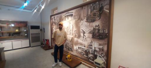 عکس موزه بنزین خانه آبادان