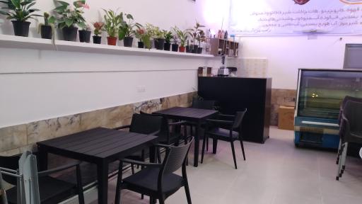 عکس کافی شاپ ماکان