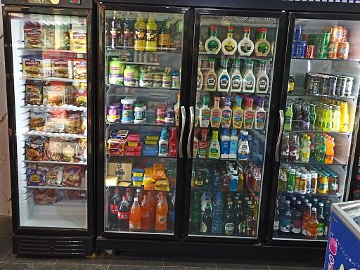 عکس سوپر مارکت و پروتئین پاک