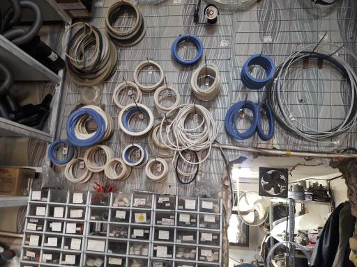 عکس فروشگاه بازسازی ظروف تفلون مالداران