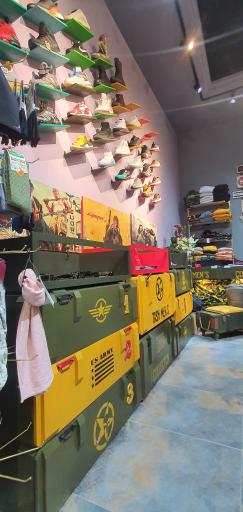 عکس TMC بوتیک - پوشاک و کتونی اورجینال