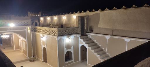 عکس سرای سنتی بی بی شهربانو