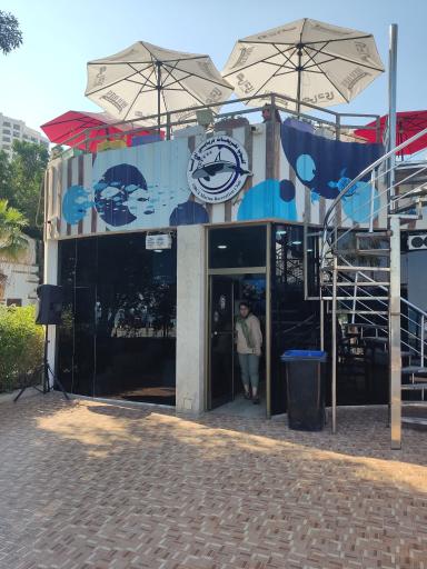 عکس کلوپ تفریحات دریایی اورکا