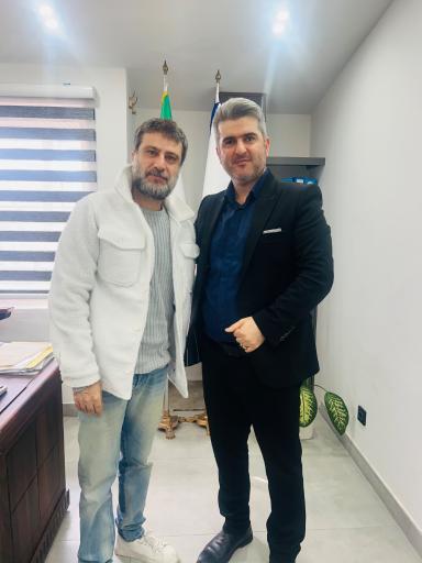 عکس دفترخانه اسناد رسمی ۴۳۰ رویان 