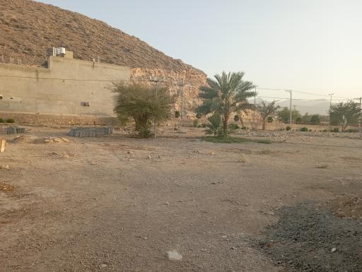 عکس قبرستان محله پایین خور