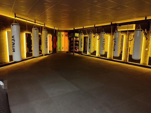 عکس باشگاه ورزشی رزمی فرهاد 