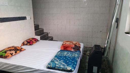 عکس خانه مسافر حاج علی