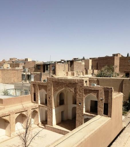 عکس بنای تاریخی خواجه خضر