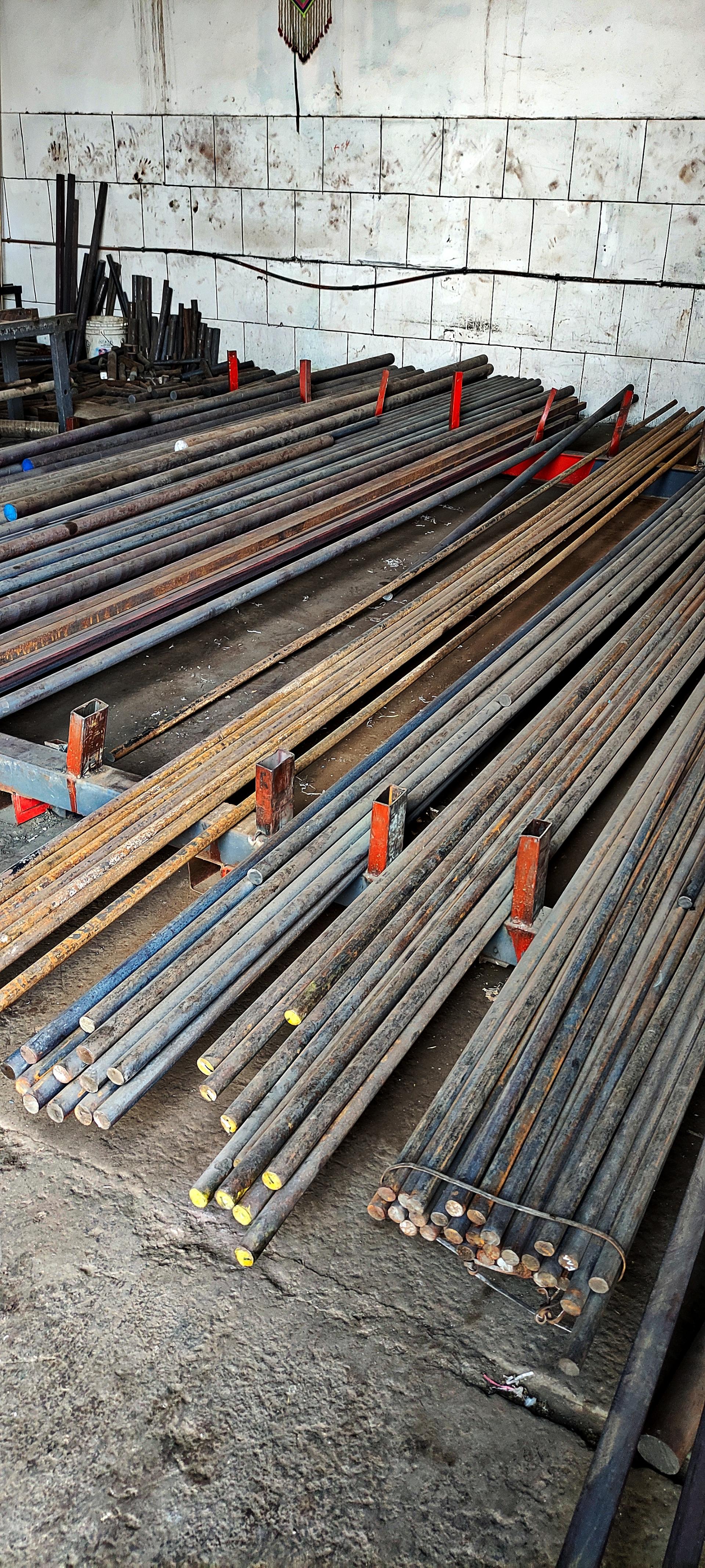 عکس فولاد آلیاژی سورن