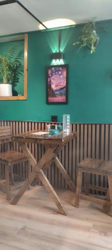 عکس کافه وینی