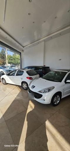 عکس نویان خودرو