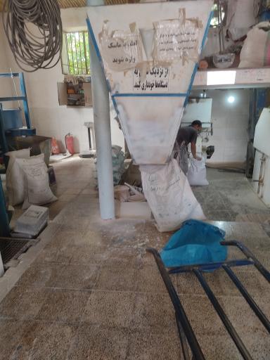 عکس آسیاب و برنج کوبی شهریاری 