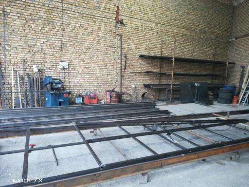 عکس آذر صنعت (داریوش دمیرچی) 