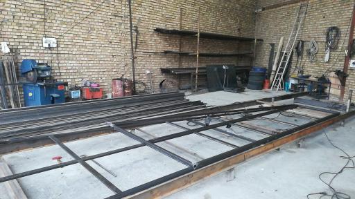 عکس آذر صنعت (داریوش دمیرچی) 