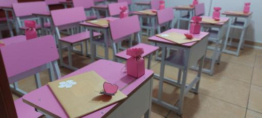 عکس پیش دبستان و دبستان حنا