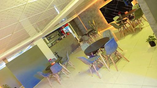 عکس کافه مادوتا