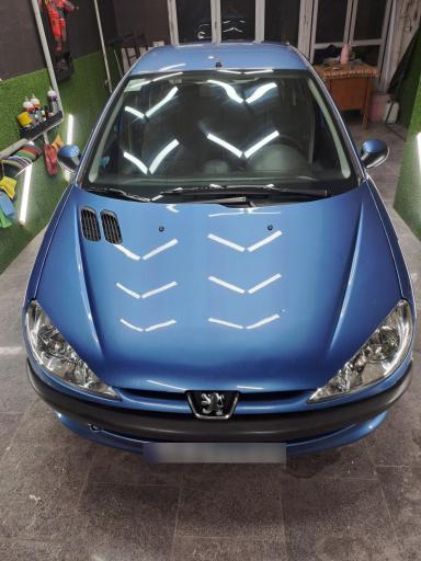 عکس مرکز زیبایی خودرو کلاسیک(سرامیک،پولیش و...)