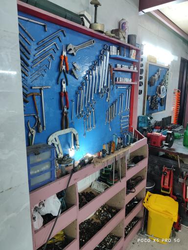 عکس تعمیرگاه مجاز رسول 