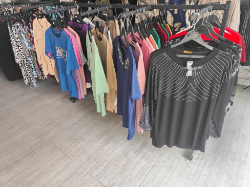 پوشاک زنانه آرشیدا