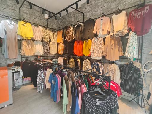 پوشاک زنانه آرشیدا