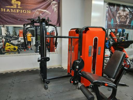 عکس مجموعه تناسب اندام بابک