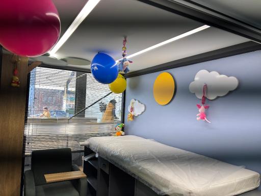 عکس آزمایشگاه دکتر سرخه ای