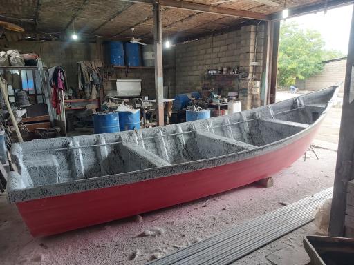 عکس قایق سازی حمید