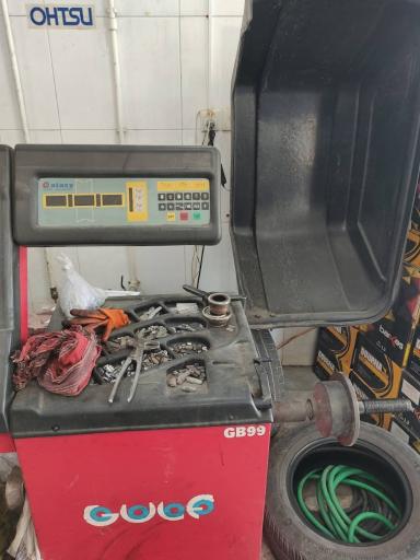 عکس لاستیک و باطری فرمول یک