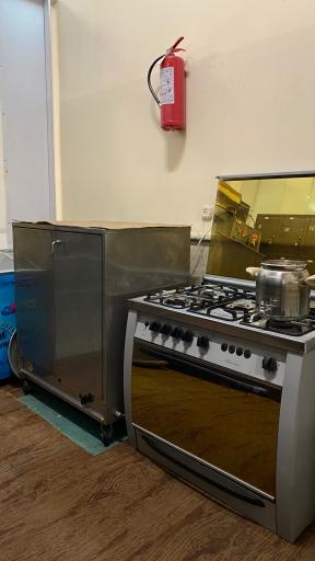 عکس سالن مطالعه قلم و اندیشه