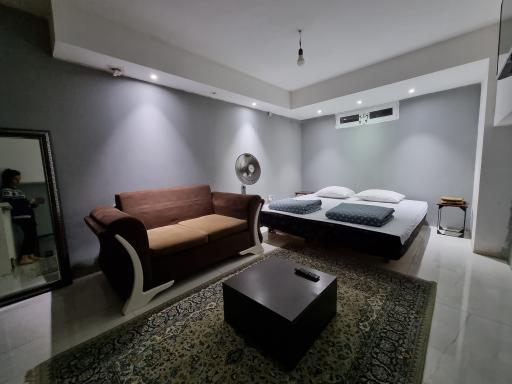 عکس مسافرخانه مهرپویا