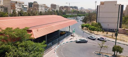 عکس پایانه تاکسیرانی جنت آباد