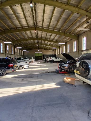 عکس کمک سازی حامد