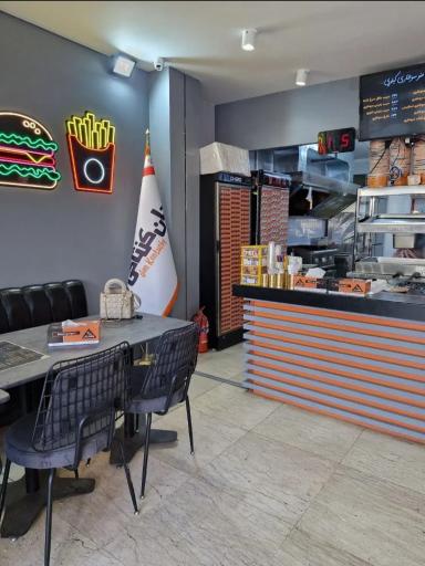 عکس جان کنتاکی