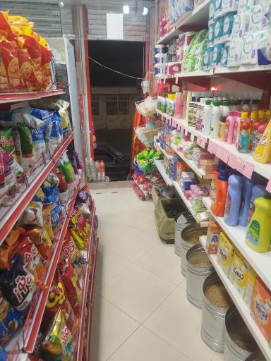 عکس سوپرمارکت مادر