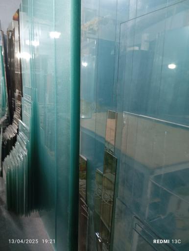 عکس شیشه و آینه قائم (عج)