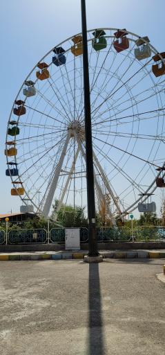 عکس شهربازی دریاچه