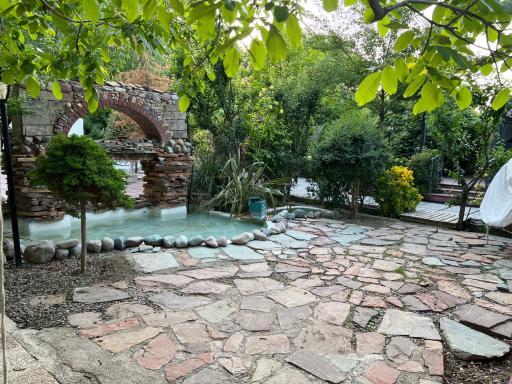 عکس باغ آتلیه لیلی