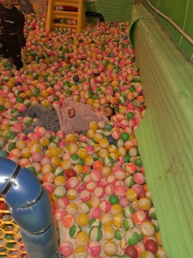 عکس شهربازی دیبا