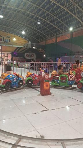 عکس شهربازی دیبا