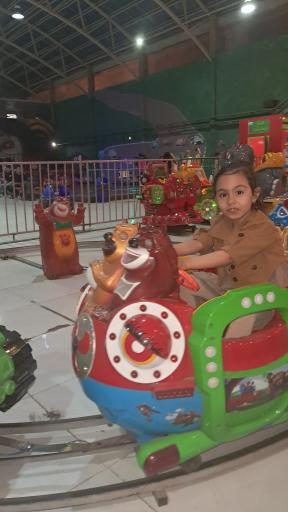 عکس شهربازی دیبا