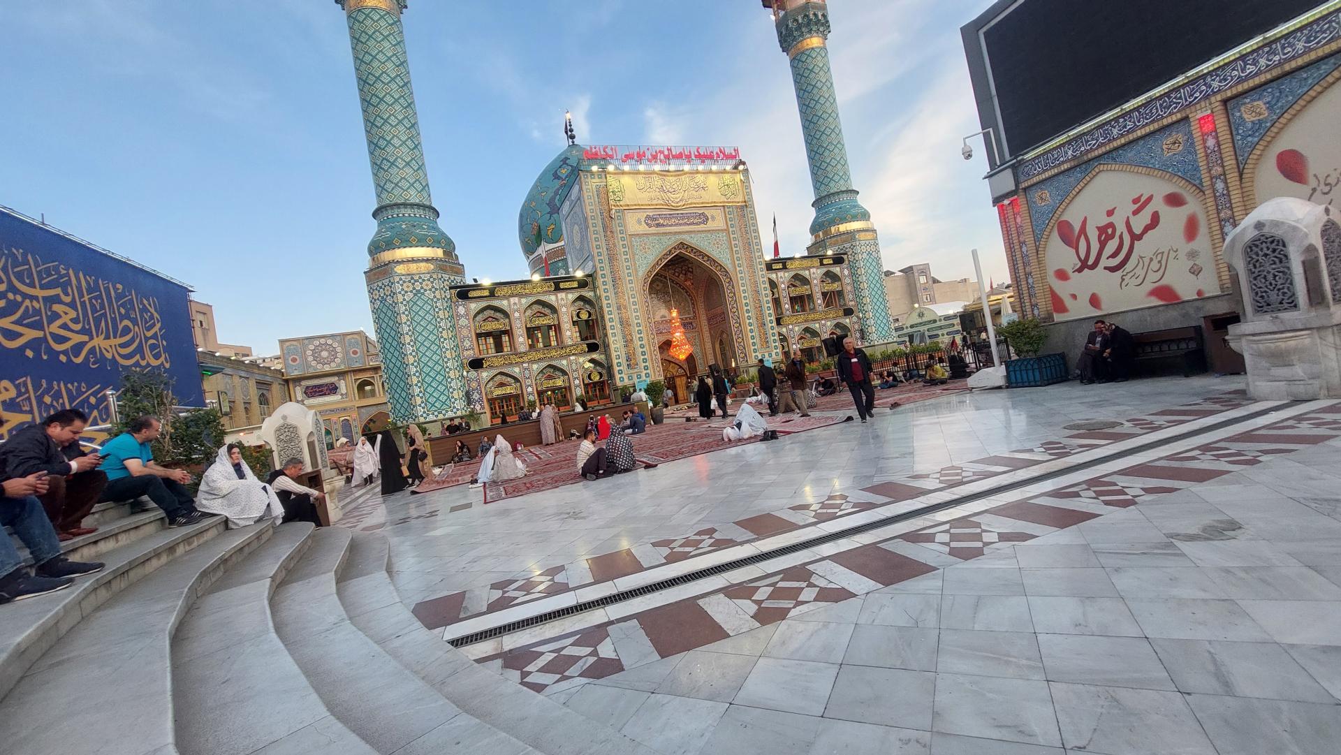 عکس امامزاده صالح (ع)