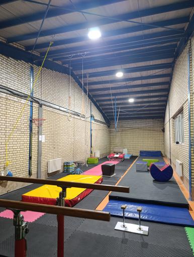 عکس خانه ژیمناستیک ستارگان آریایی