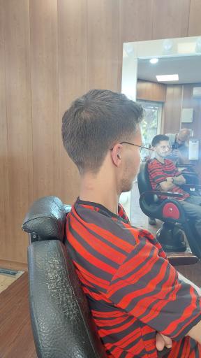 عکس آرایشگاه مردانه استار بوی