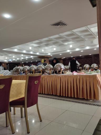 عکس هتل خورشید