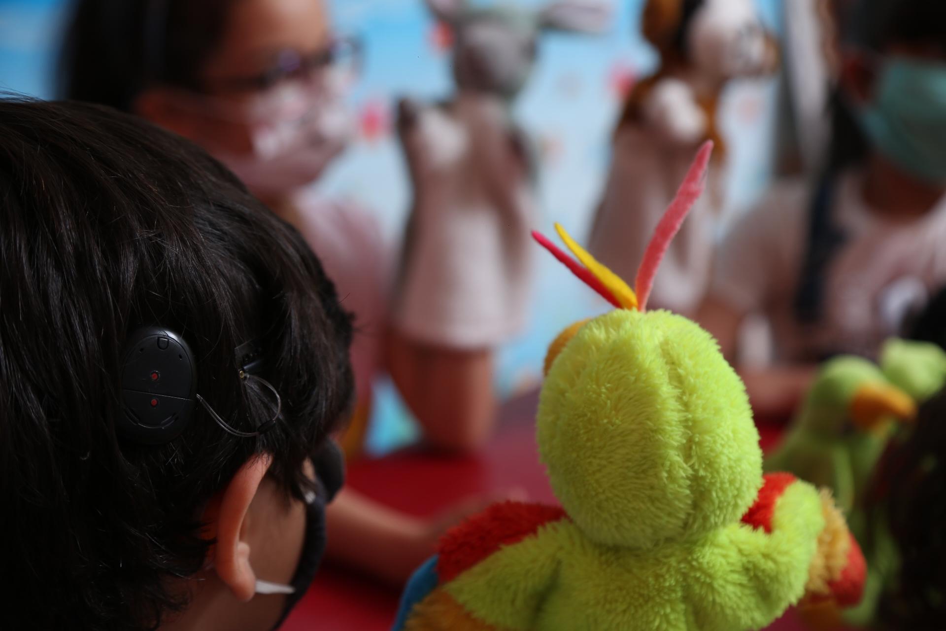 عکس کلینیک شنوایی سنجی، گفتاردرمانی و بازی درمانی پژواک