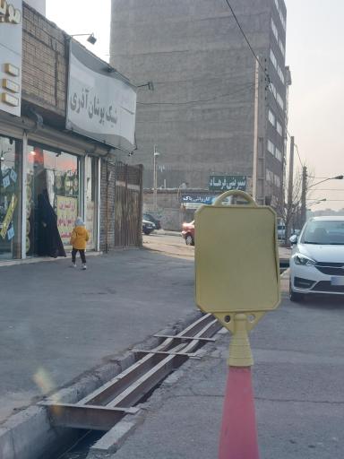 عکس ارزانسرای شیک پوشان آذری 