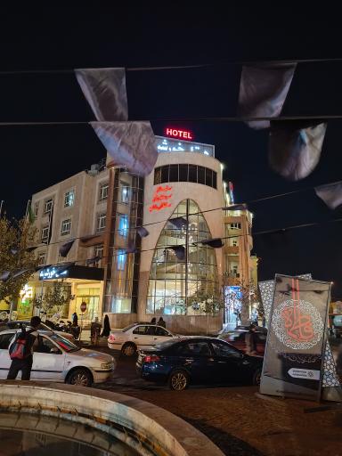 عکس هتل خورشید