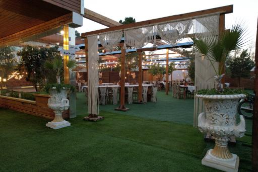 عکس باغ تالار ارگ