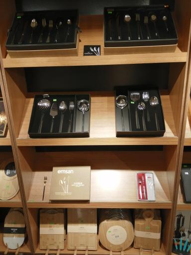 فروشگاه لوازم خانگی کاراجا